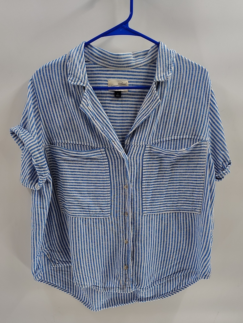 Universal Thread Blue & White Stripe Button down Shirt Sleeve Medium Linen Blend